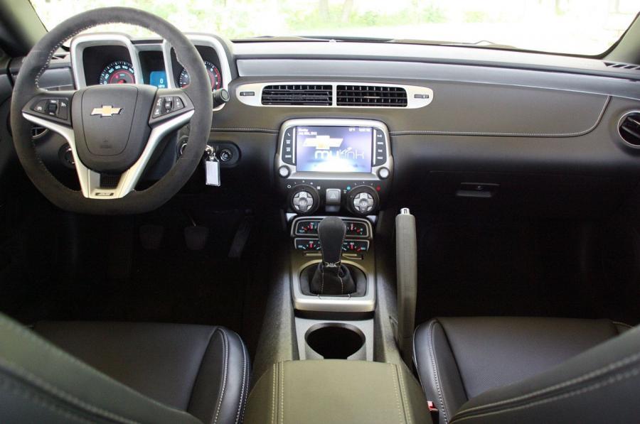  Chevrolet Camaro 1LE 2013 года  (фото 50 из 73)